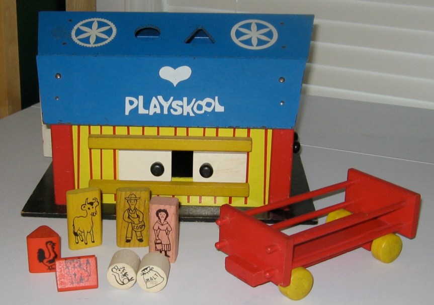 Playskool Barn